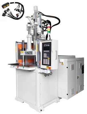 Máquina de moldagem por injecção vertical de alta eficiência usada para conector automático