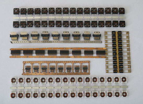 Máquina de moldagem por injecção vertical de 160 toneladas com um único deslizamento para pequenos conectores
