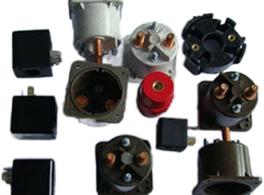 Máquina BMC de injecção horizontal com 120 toneladas