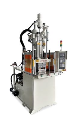 Máquina de moldagem por injecção vertical padrão de 55 toneladas para material CIM
