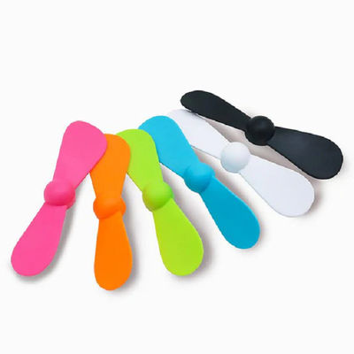 Máquina de moldagem por injecção vertical de solavanco único para mini ventilador para telefone