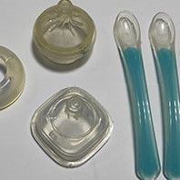 Máquina de moldagem por injecção de silicone líquido de 55 toneladas para fabricação de produtos de silicone para bebés
