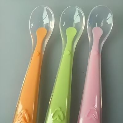 Máquina de moldagem por injecção de silicone líquido de 55 toneladas para fabricação de colher