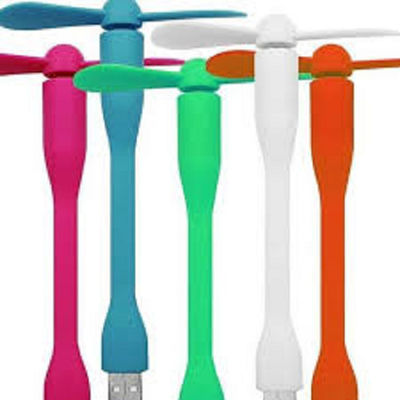 Máquina de moldagem por injecção vertical de mesa rotativa de 120 toneladas para fabricação de mini ventilador