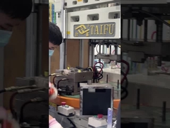 Máquina de moldagem por injecção vertical de 200 toneladas com mesa de trabalho reduzida